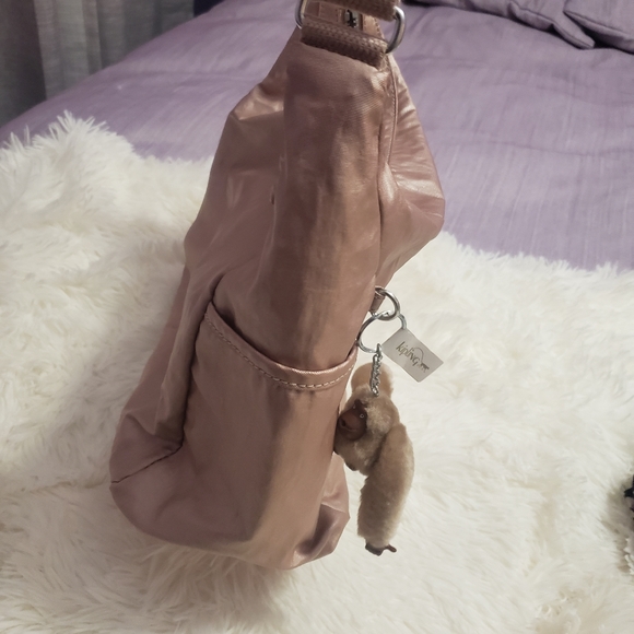 New Kipling medium tote - Picture 6 of 7